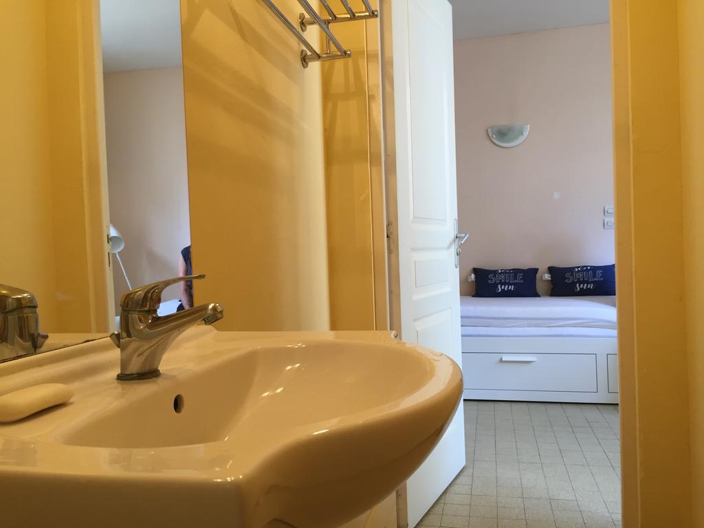 בולון-סור-מאר Studio 2 Pers En Vieille Ville Parking Gratuit - By La Source D'Orfee מראה חיצוני תמונה